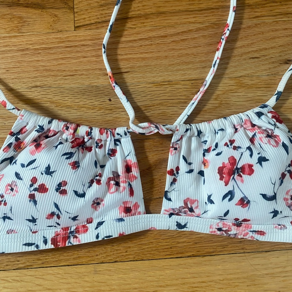 Bikini Top - Picture 3 of 6